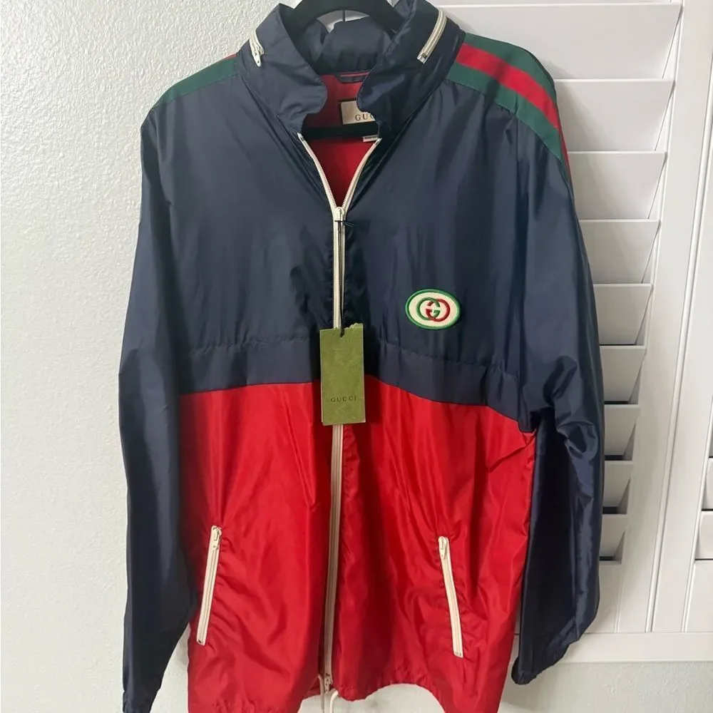Brand new with tags Gucci Men's Navy and Red Windbreaker sz 52  us sz xl